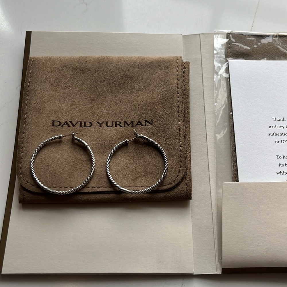 David Yurman Classic Cable 1.5 in earrings
